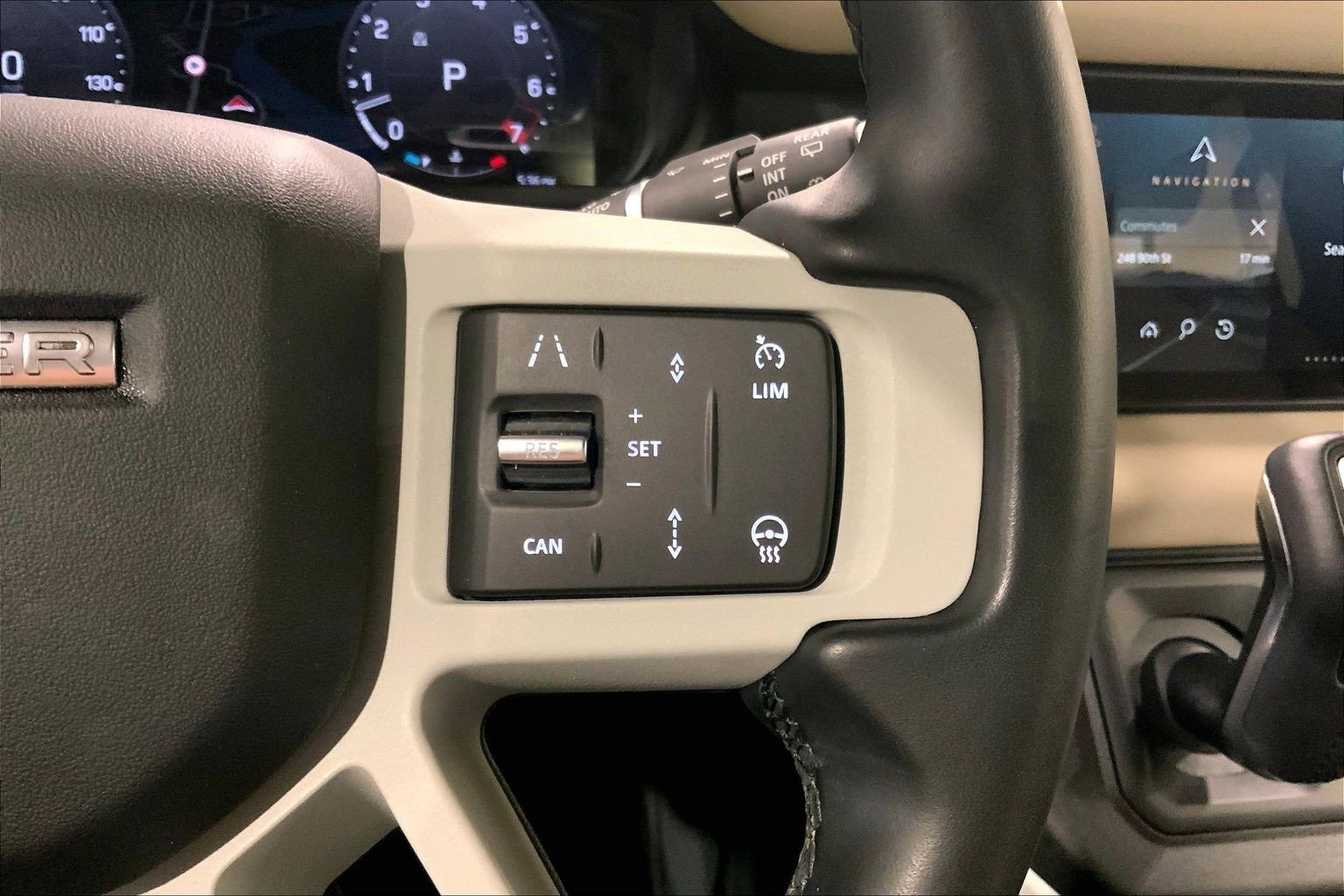 Used 2024 Land Rover Defender 110 S image 24