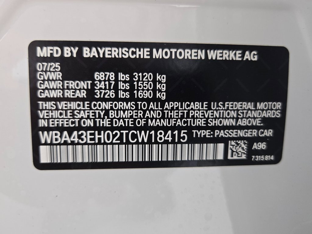 New 2026 BMW 750e xDrive image 27