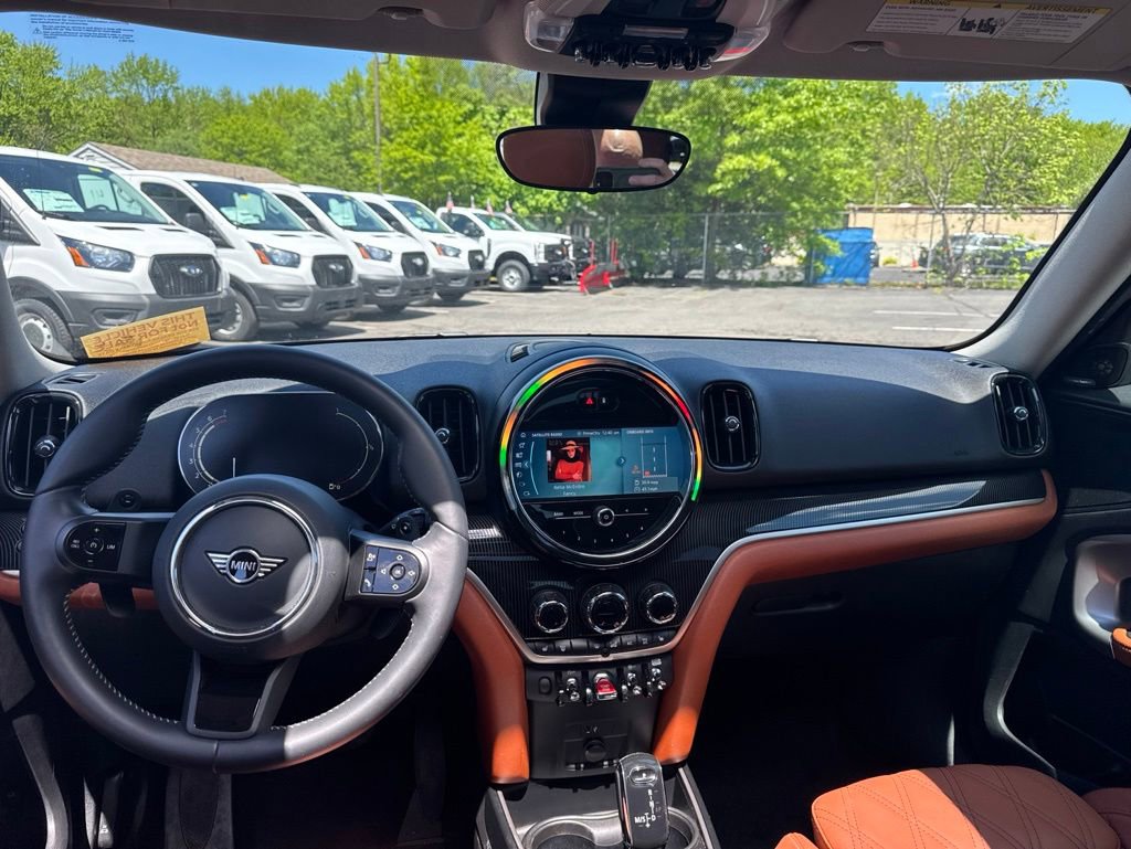 Used 2023 MINI Cooper Countryman S w/ Signature Upholstery Package AWD/4WD image 12