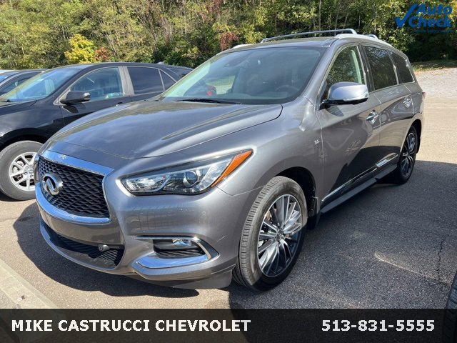 Used 2017 INFINITI QX60 FWD w/ Deluxe Technology Package