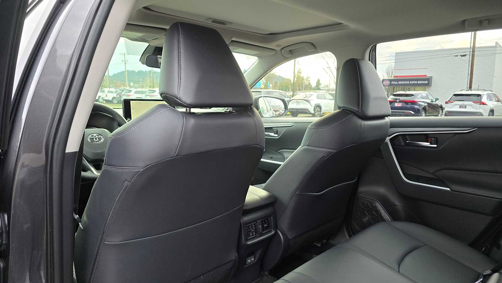 Certified 2025 Toyota RAV4 XLE Premium image 21