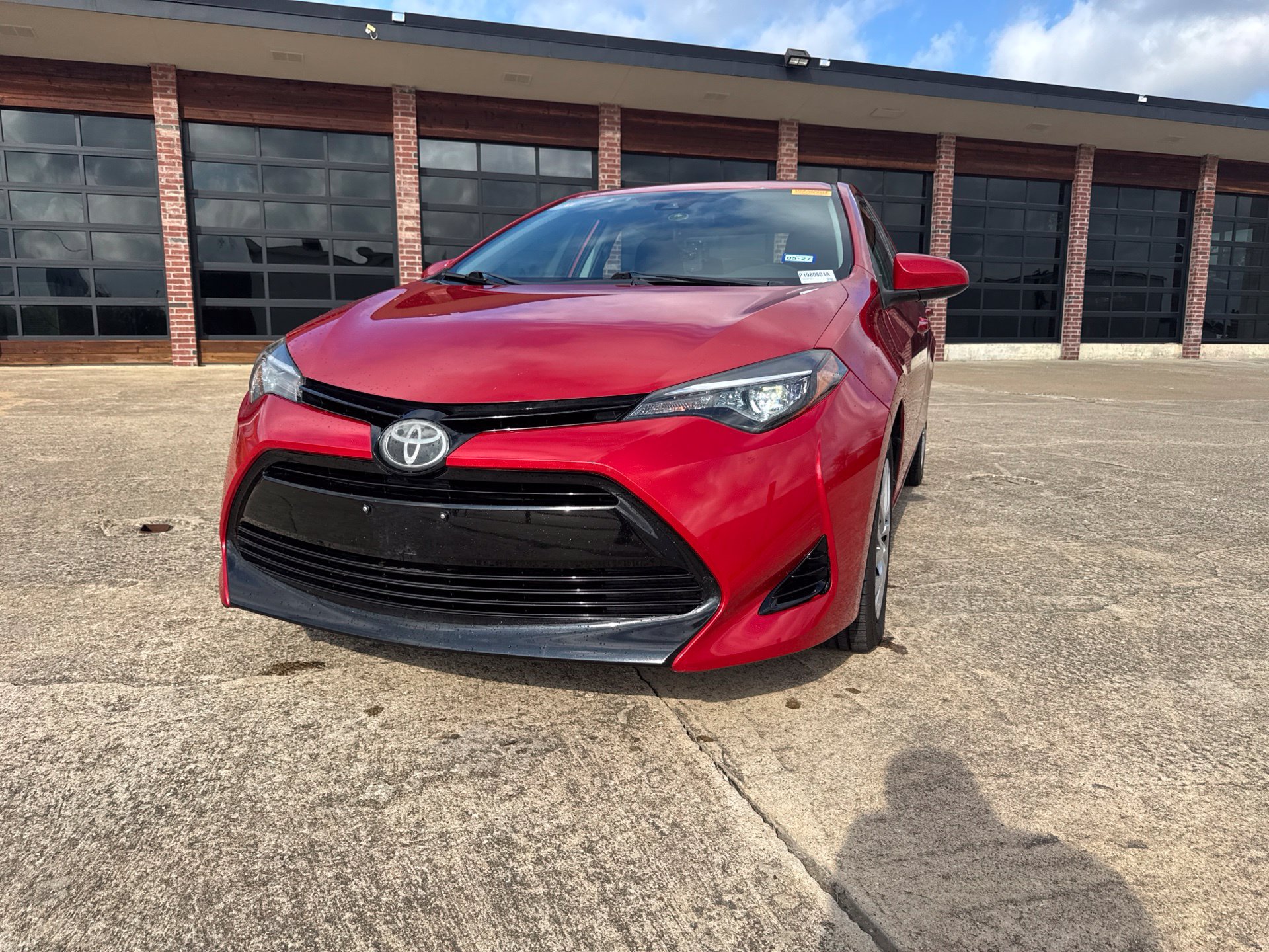 Used 2018 Toyota Corolla LE w/ Carpet Mat Package (TMS)