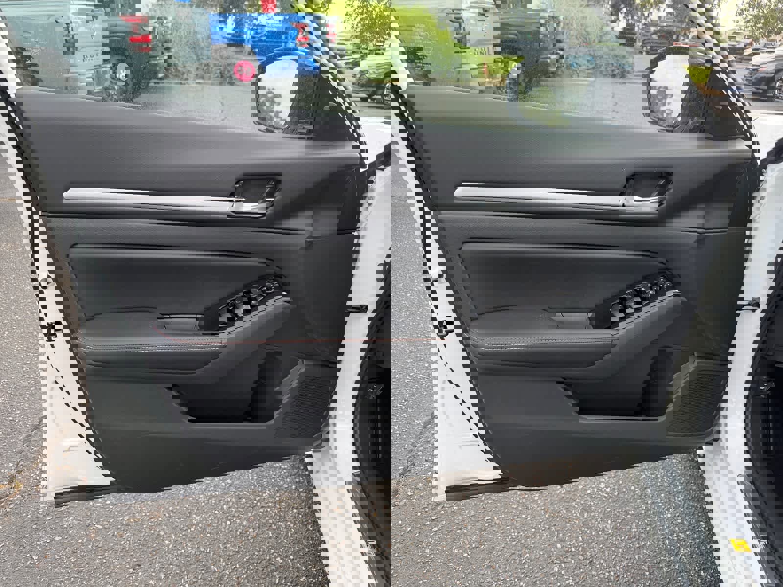 New 2025 Nissan Altima 2.5 SR w/ SR Premium Package image 20