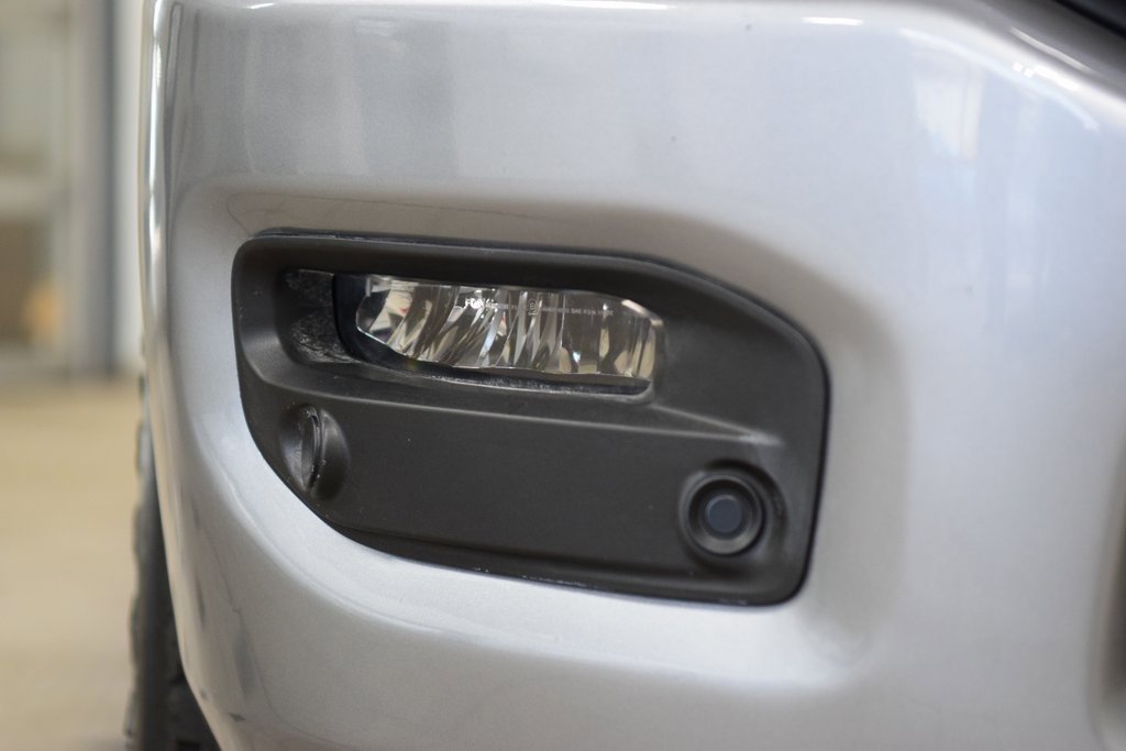 Used 2023 RAM 2500 Limited image 14