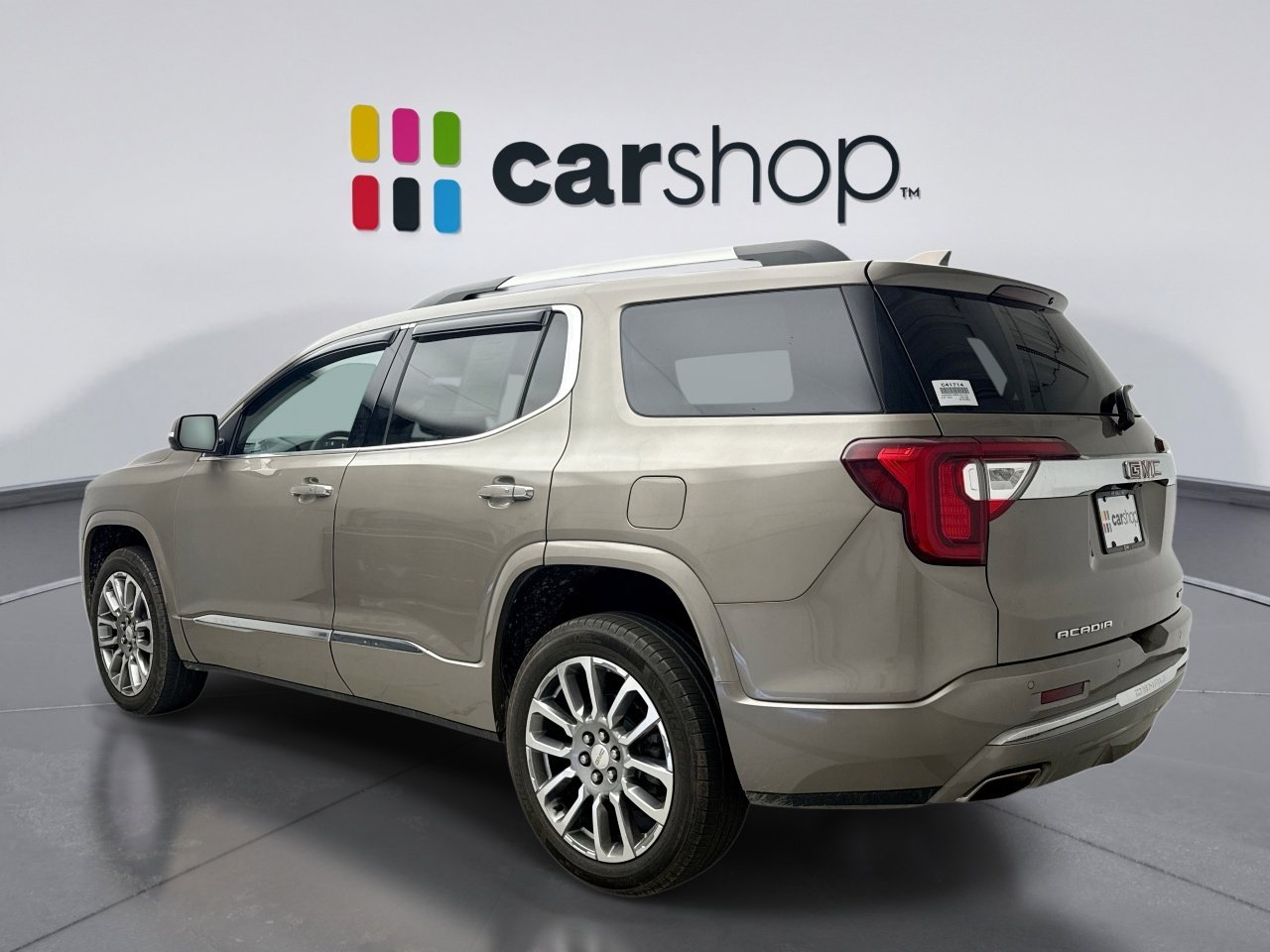 Used 2023 GMC Acadia Denali w/ Denali Technology Package image 3