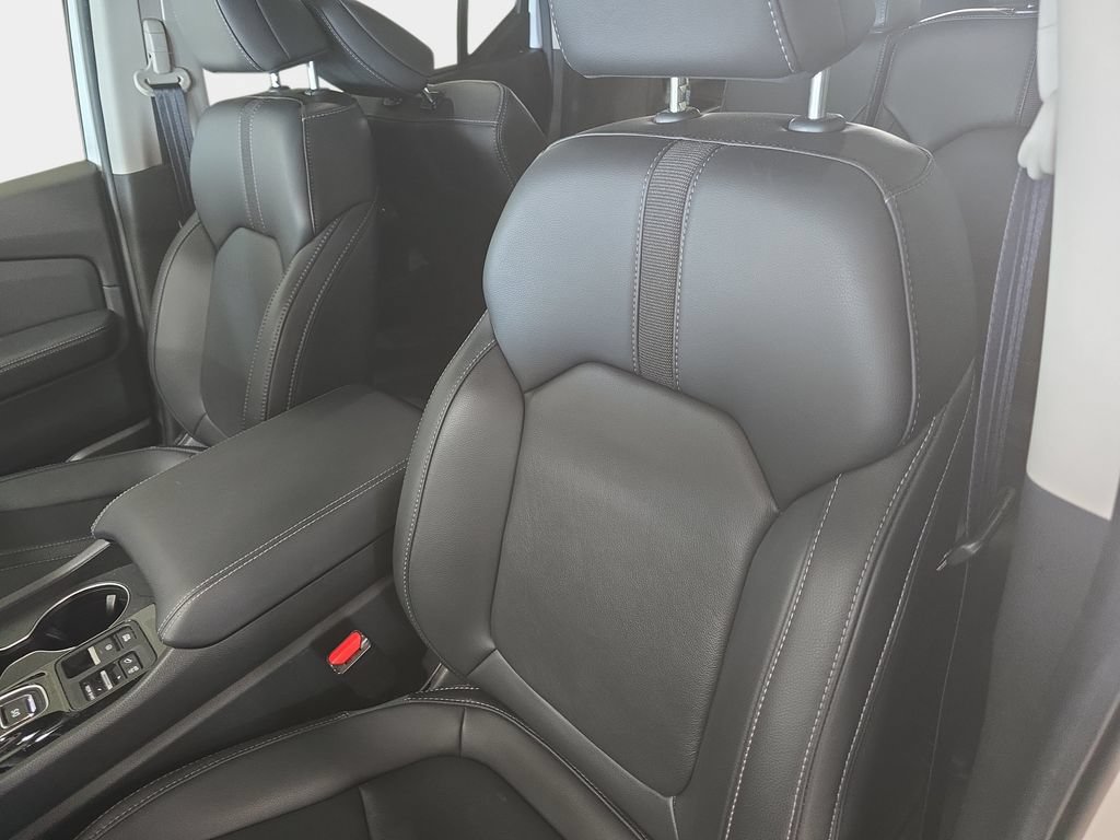 Used 2025 Honda Pilot EX-L image 18