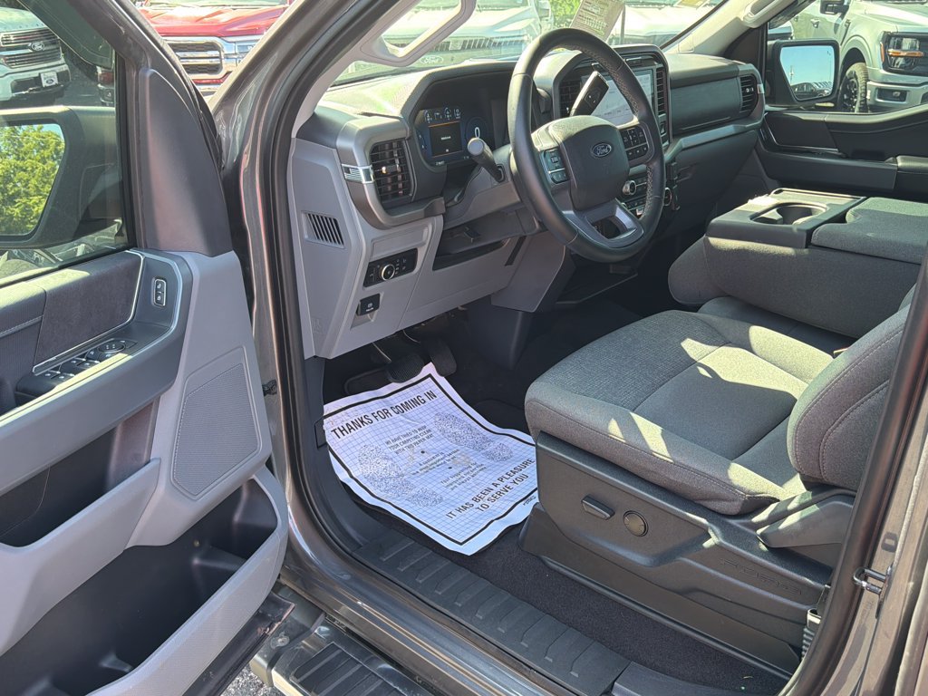 Used 2024 Ford F150 XLT RWD image 12