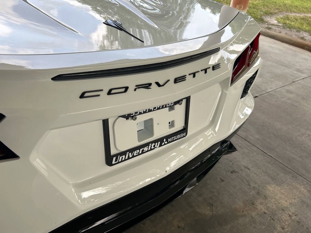 Used 2024 Chevrolet Corvette Stingray Preferred Conv w/ 2LT RWD image 17