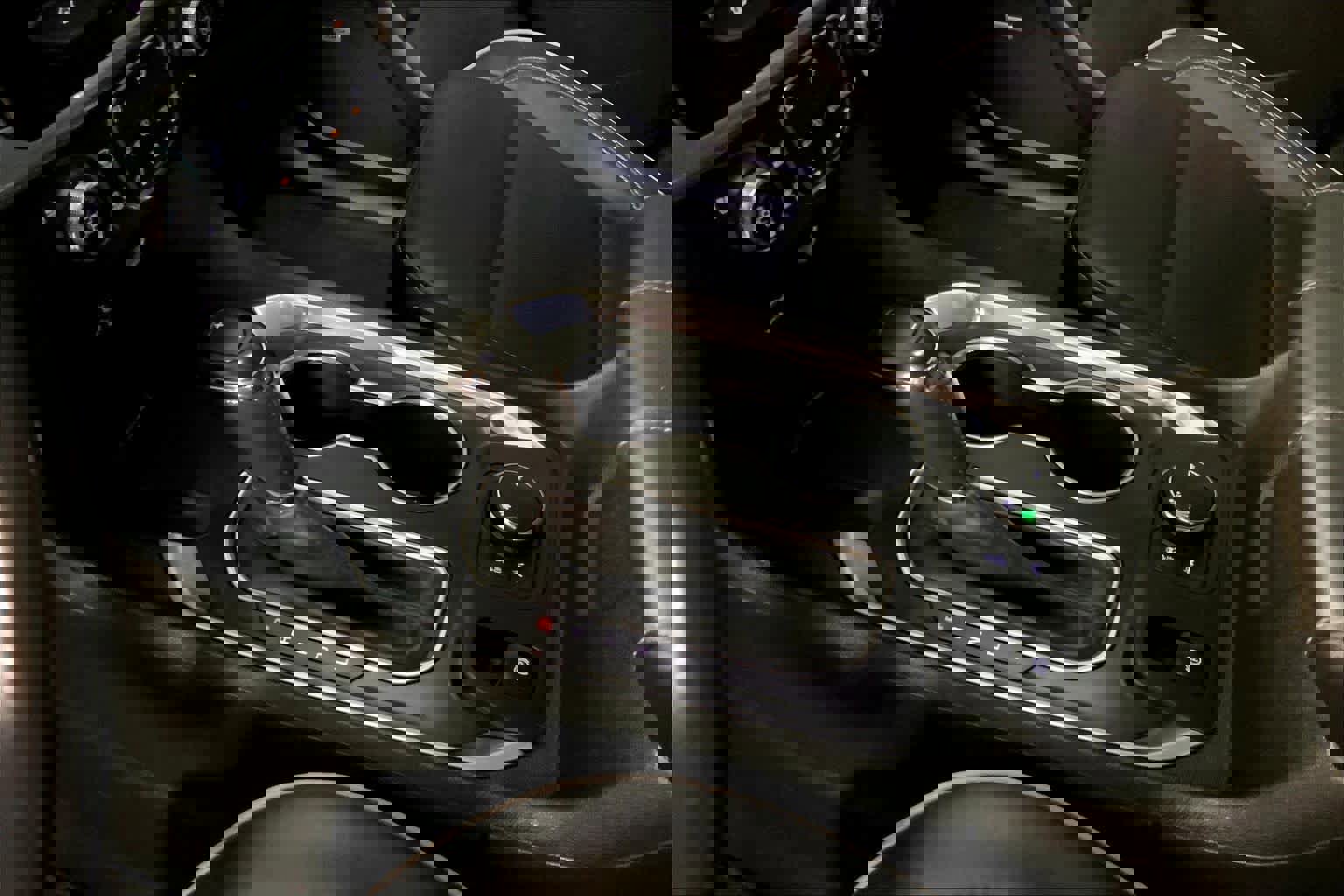 Used 2020 Chevrolet Traverse High Country image 16