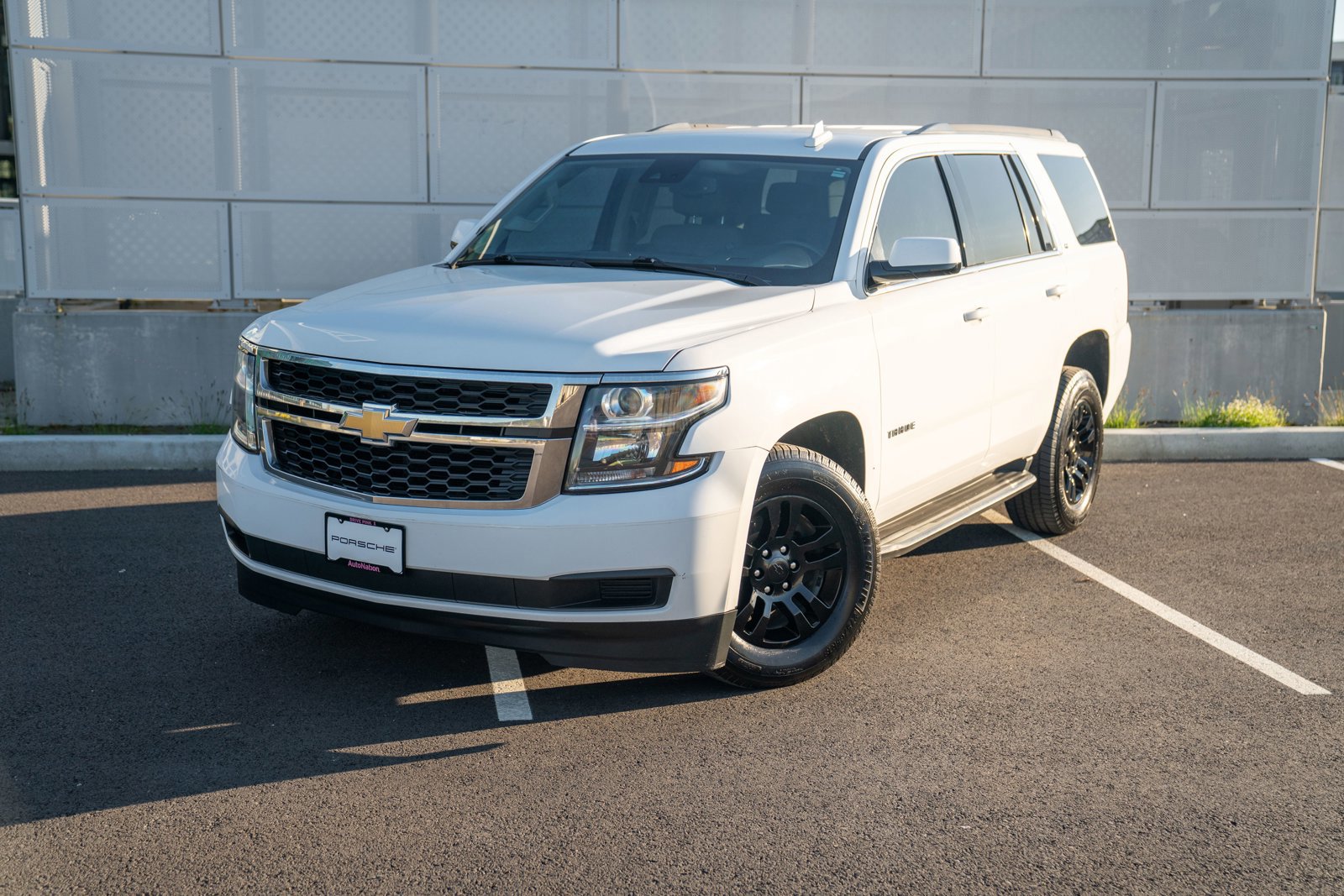 Used 2020 Chevrolet Tahoe LT image 1
