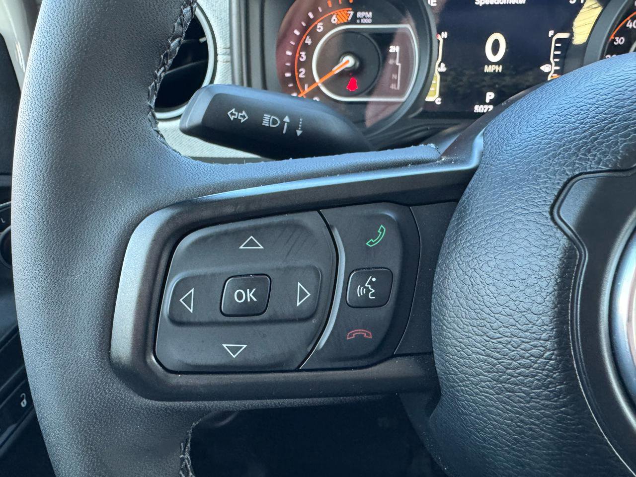 Used 2025 Jeep Wrangler Unlimited Sport image 17