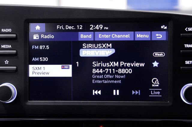 Used 2023 Hyundai Elantra SEL image 32