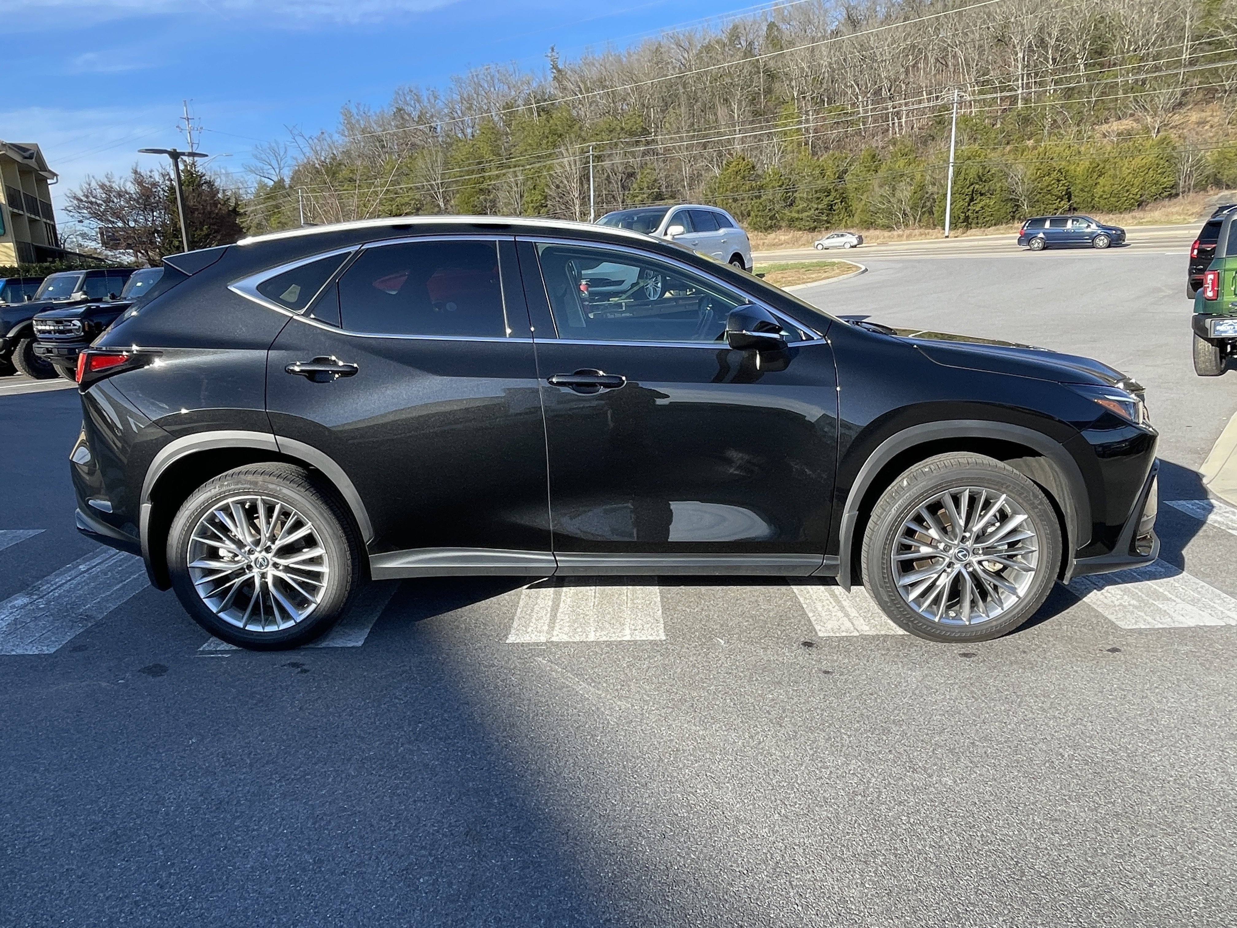Used 2023 Lexus NX 350 AWD w/ Luxury Package image 4