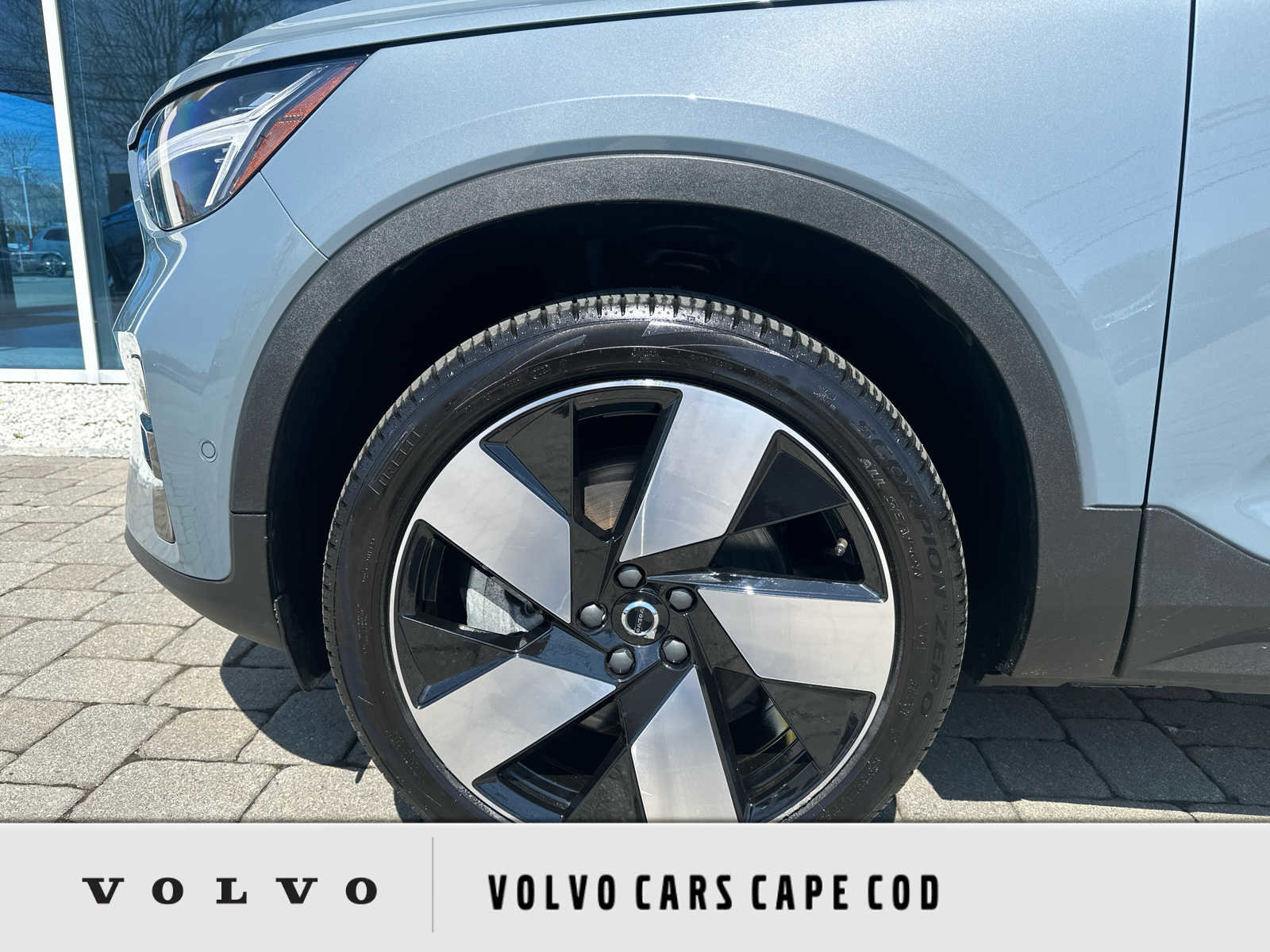 Used 2023 Volvo XC40 Recharge Ultimate w/ Protection Package Premier