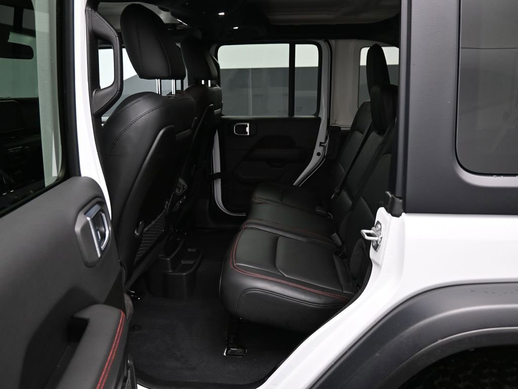 Used 2024 Jeep Wrangler Unlimited Rubicon w/ Convenience Group image 27