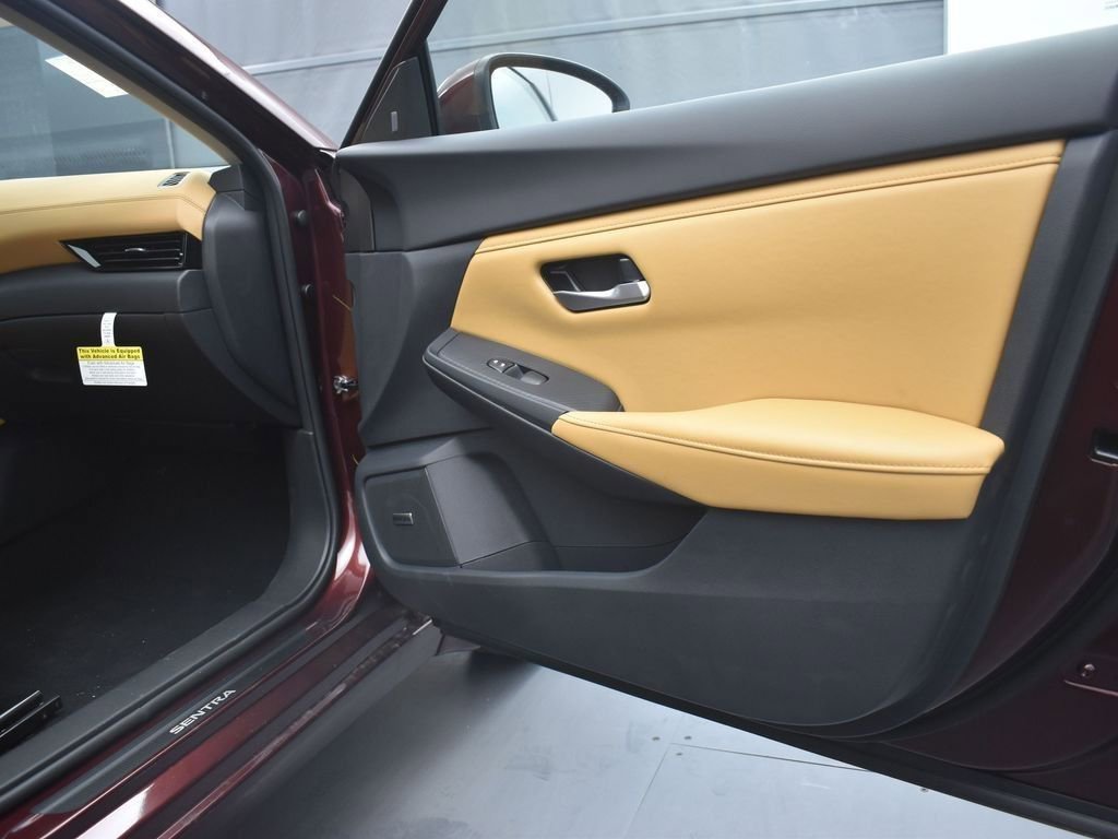 New 2025 Nissan Sentra SV w/ SV Premium Package image 25