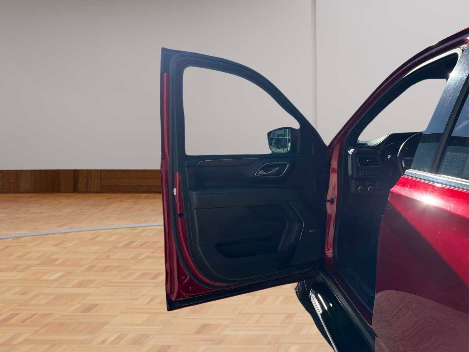 Used 2022 Chevrolet Tahoe LT w/ LT Signature Package image 9