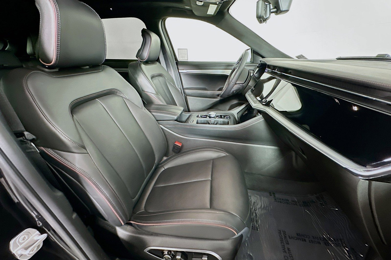 Used 2024 Jeep Wagoneer Launch Edition image 8