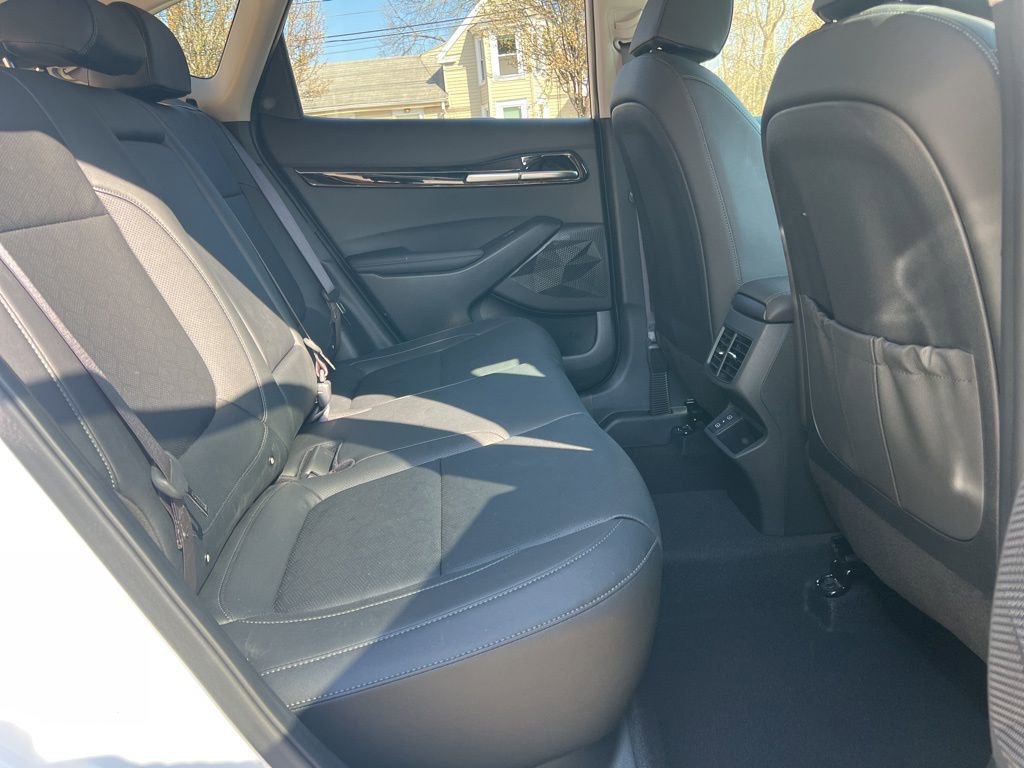 Certified 2024 Kia Seltos EX image 28