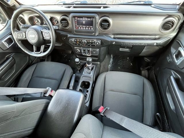Used 2021 Jeep Wrangler Sport S image 32