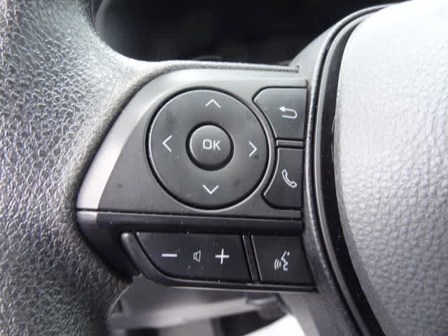 Certified 2025 Toyota RAV4 LE AWD/4WD image 10