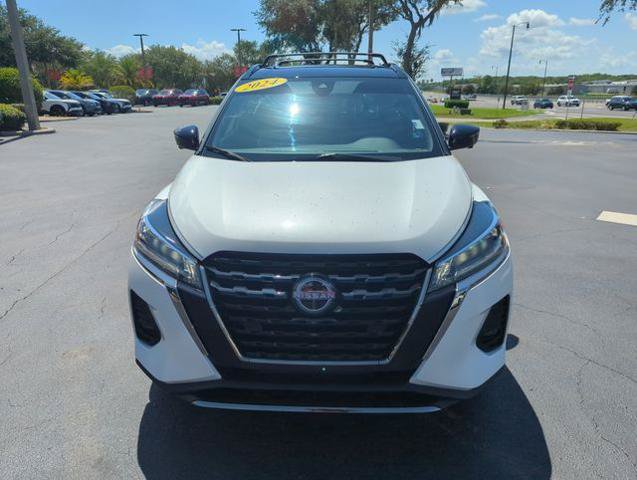 Certified 2024 Nissan Kicks SR w/ SR Premium Package FWD image 15