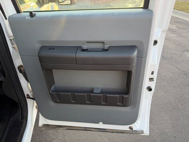 Used 2011 Ford F450 XL w/ PWR Equipment Group image 32