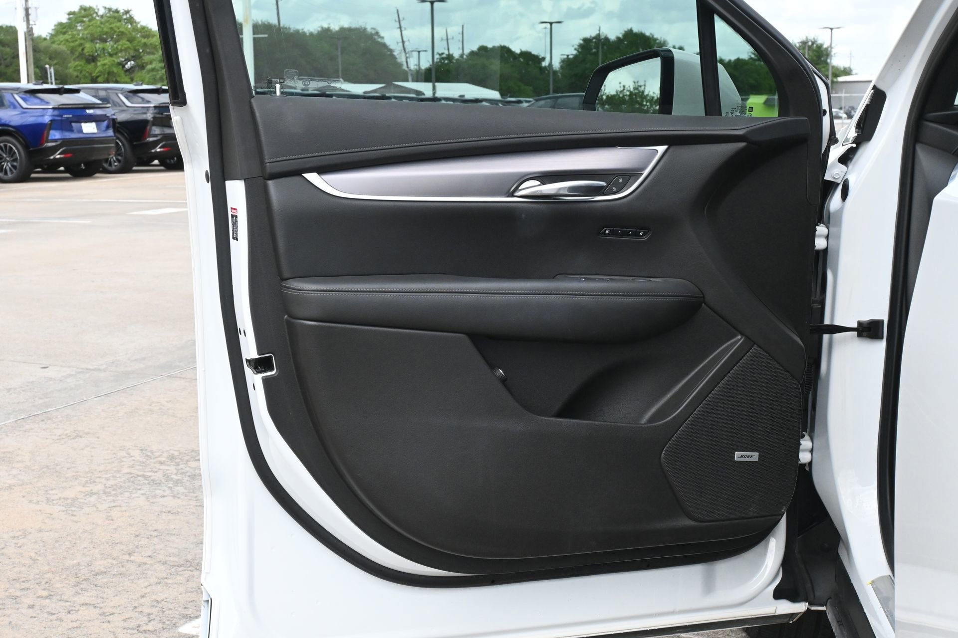 Certified 2023 Cadillac XT6 Luxury FWD image 19