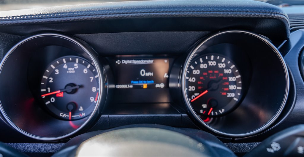 Used 2016 Ford Mustang Shelby GT350 w/ Track Package image 19