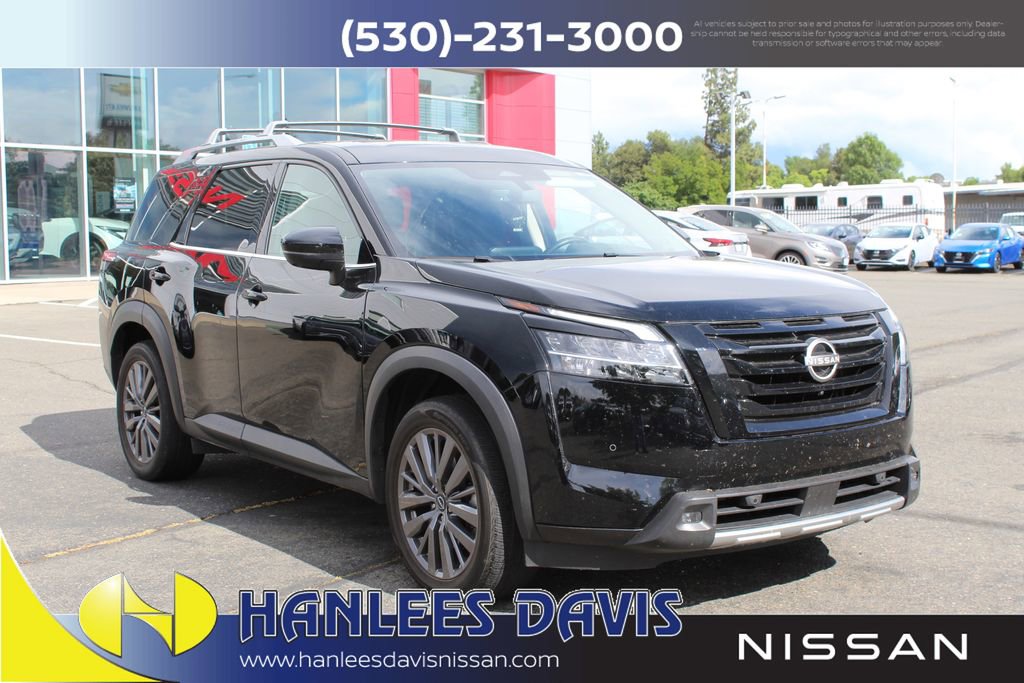 Used 2023 Nissan Pathfinder SL w/ SL Premium Package image 5