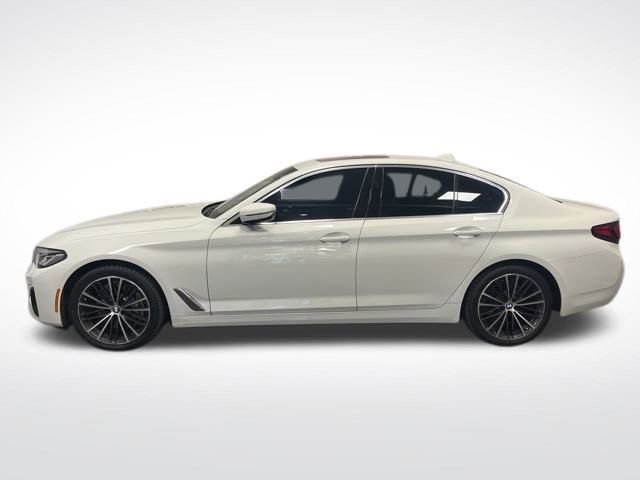 Used 2021 BMW 540i w/ Convenience Package image 2