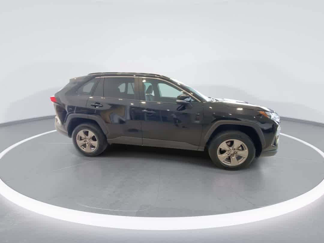 Used 2024 Toyota RAV4 XLE w/ Convenience Package AWD/4WD image 9