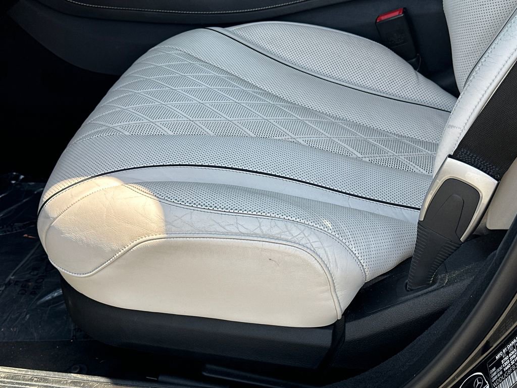 Used 2017 Mercedes-Benz S 550 4MATIC Sedan image 20