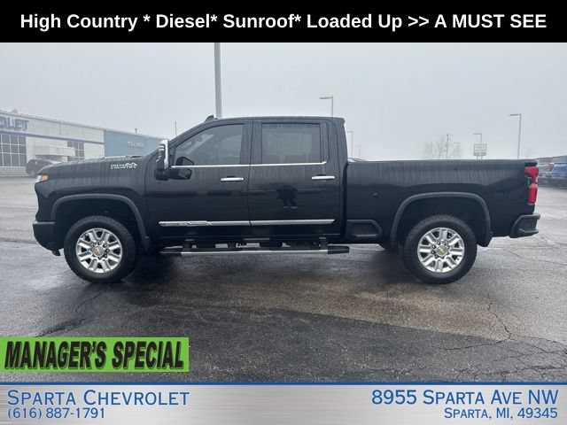 Used 2024 Chevrolet Silverado 2500 High Country AWD/4WD image 6