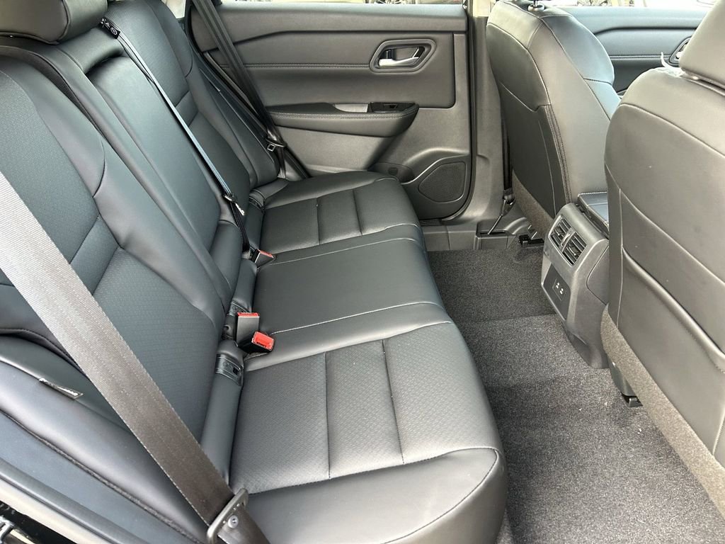 New 2026 Nissan Rogue SV image 11