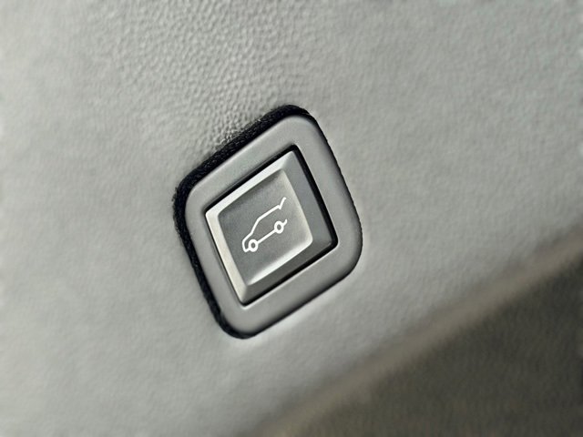 Certified 2023 Cadillac XT6 Premium Luxury w/ Technology Package image 30