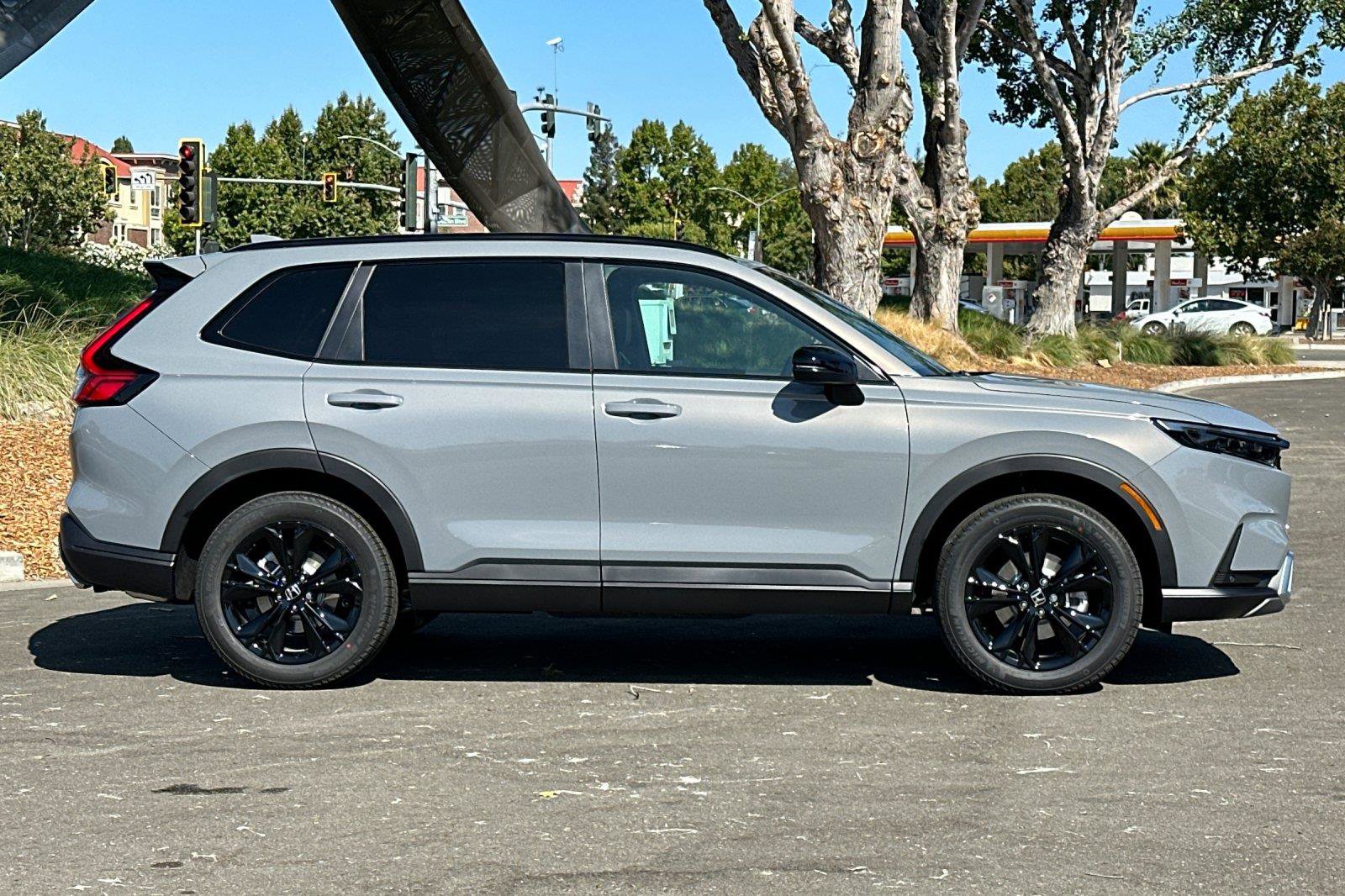 New 2026 Honda CR-V Sport Touring image 3