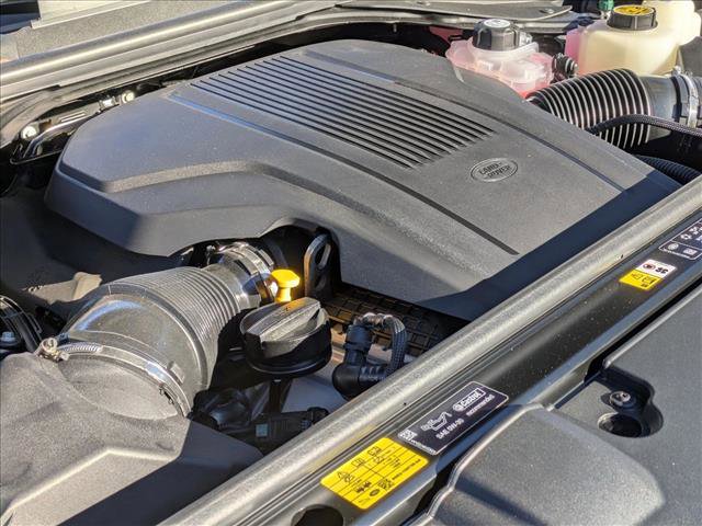 New 2025 Land Rover Range Rover SE image 19