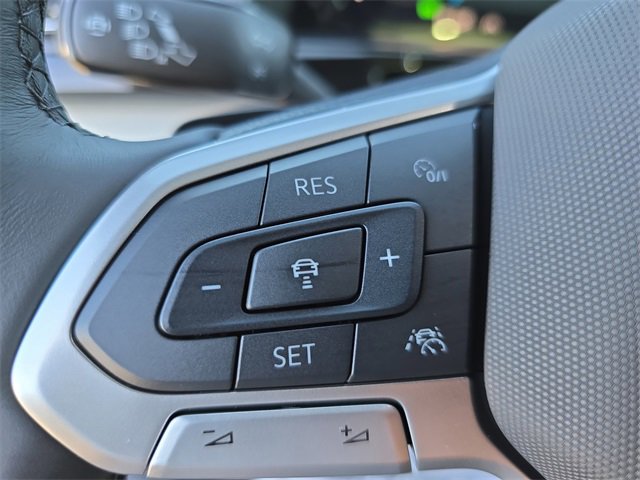 New 2026 Volkswagen Atlas Cross Sport SEL Premium R-Line image 17
