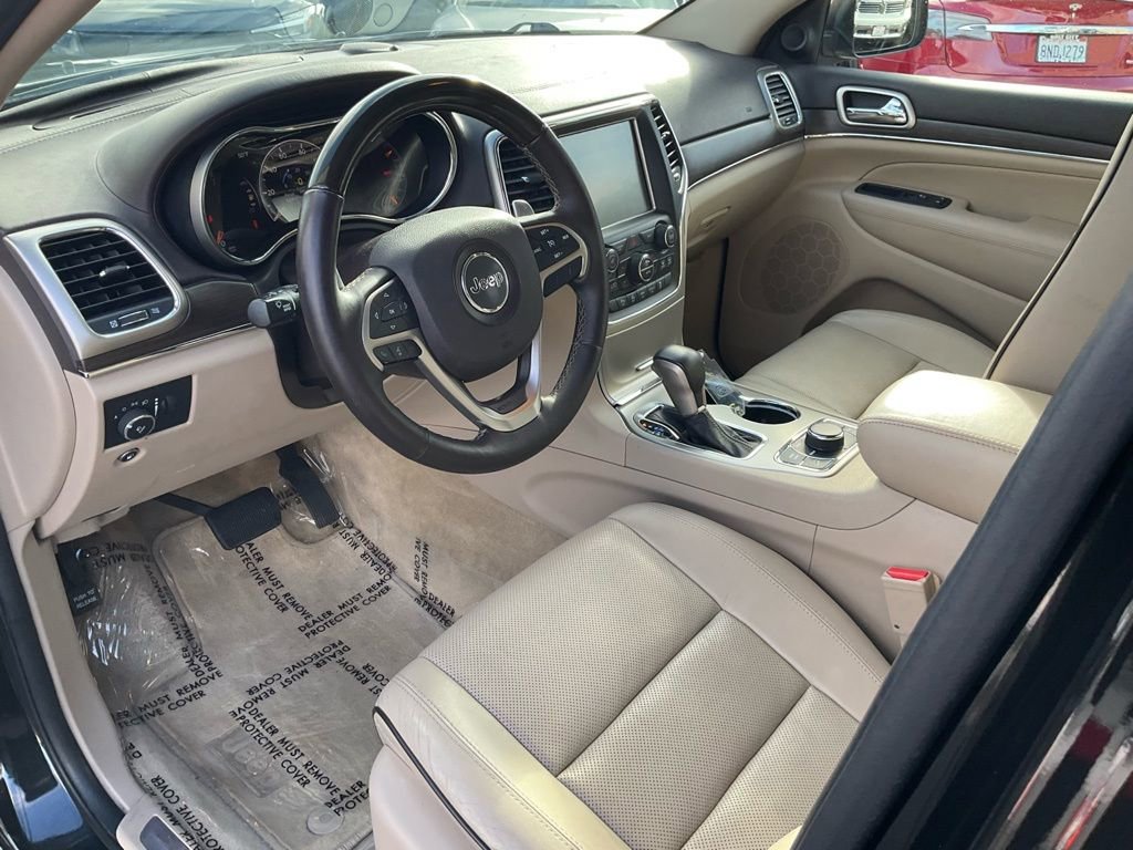 Used 2016 Jeep Grand Cherokee Overland image 6