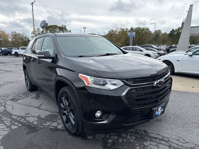 Used 2021 Chevrolet Traverse RS video 2