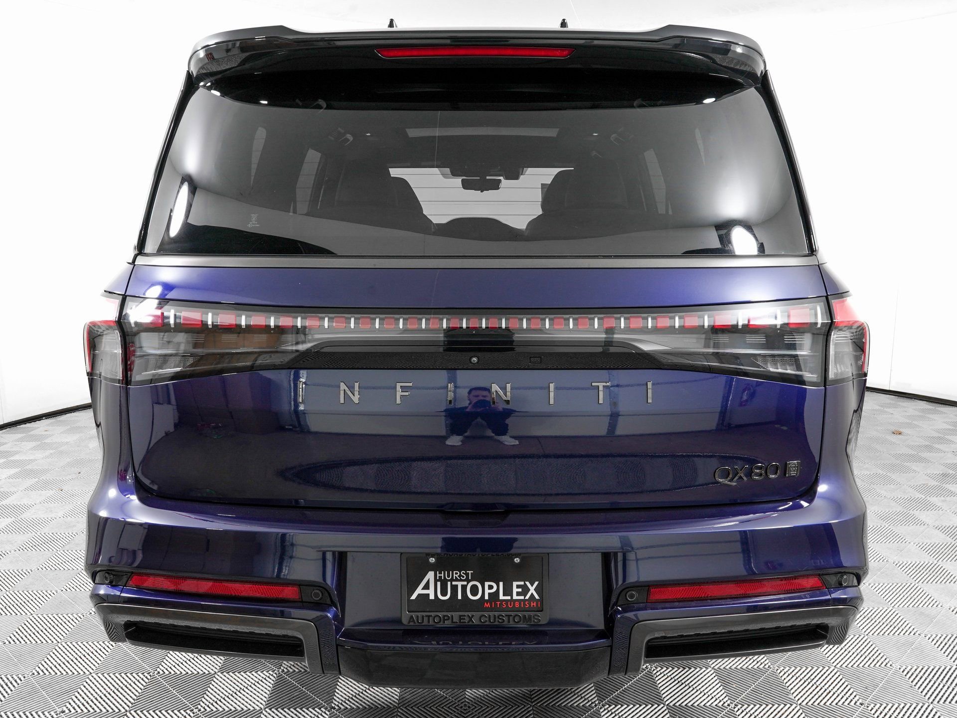 Used 2025 INFINITI QX80 Autograph AWD/4WD image 6