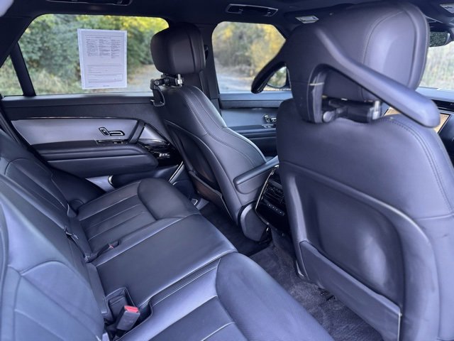 Used 2024 Land Rover Range Rover Sport SE image 17