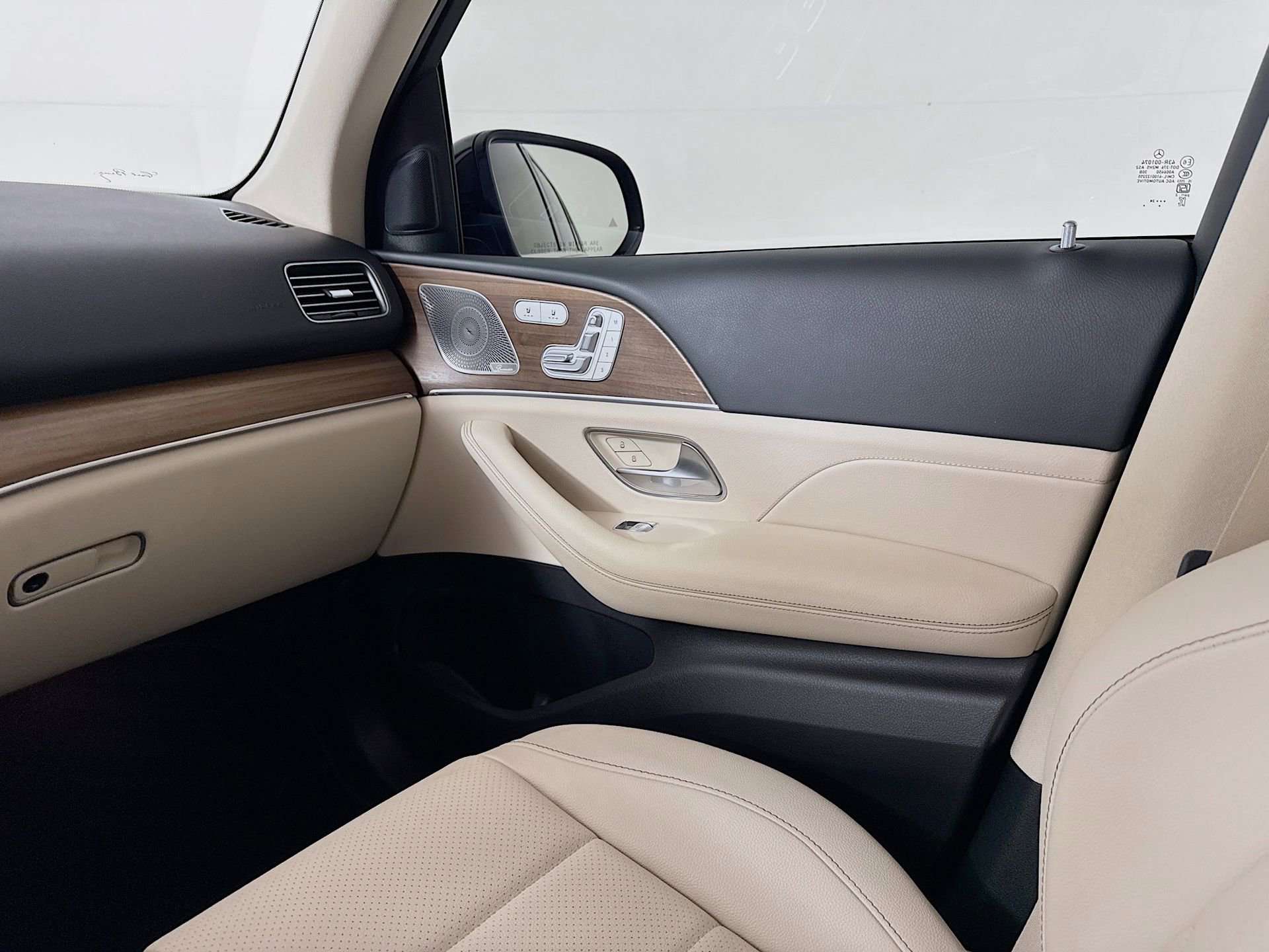 Certified 2024 Mercedes-Benz GLE 350 4MATIC image 26