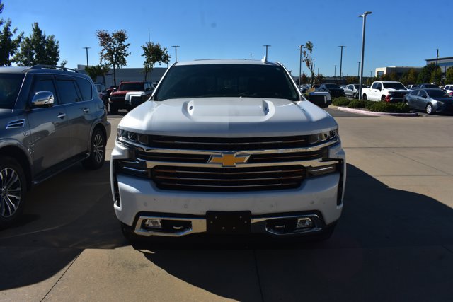 Used 2021 Chevrolet Silverado 1500 High Country w/ Technology Package AWD/4WD image 2