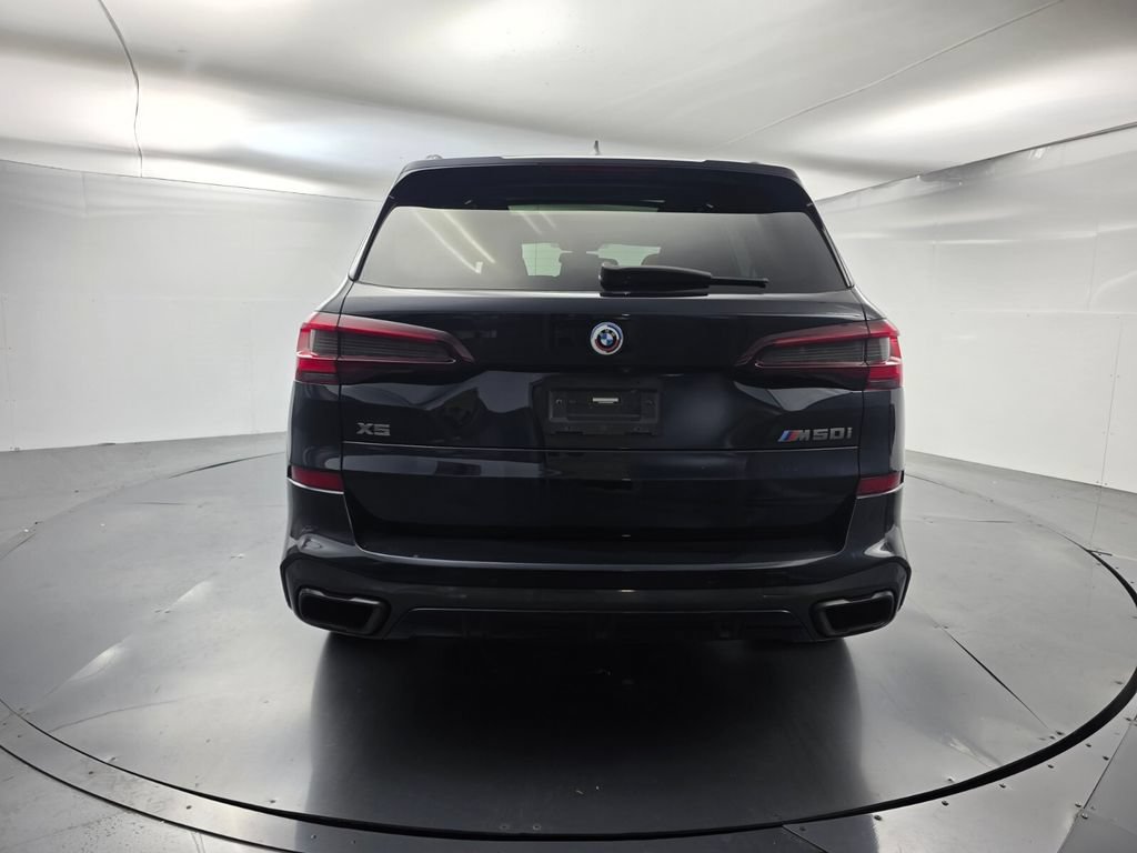 Used 2022 BMW X5 M50i AWD/4WD image 5
