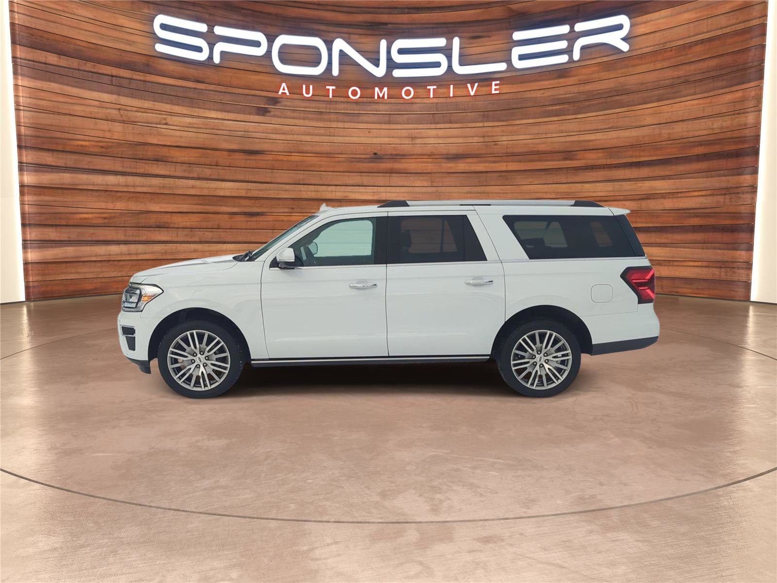 Used 2022 Ford Expedition Max Limited image 2