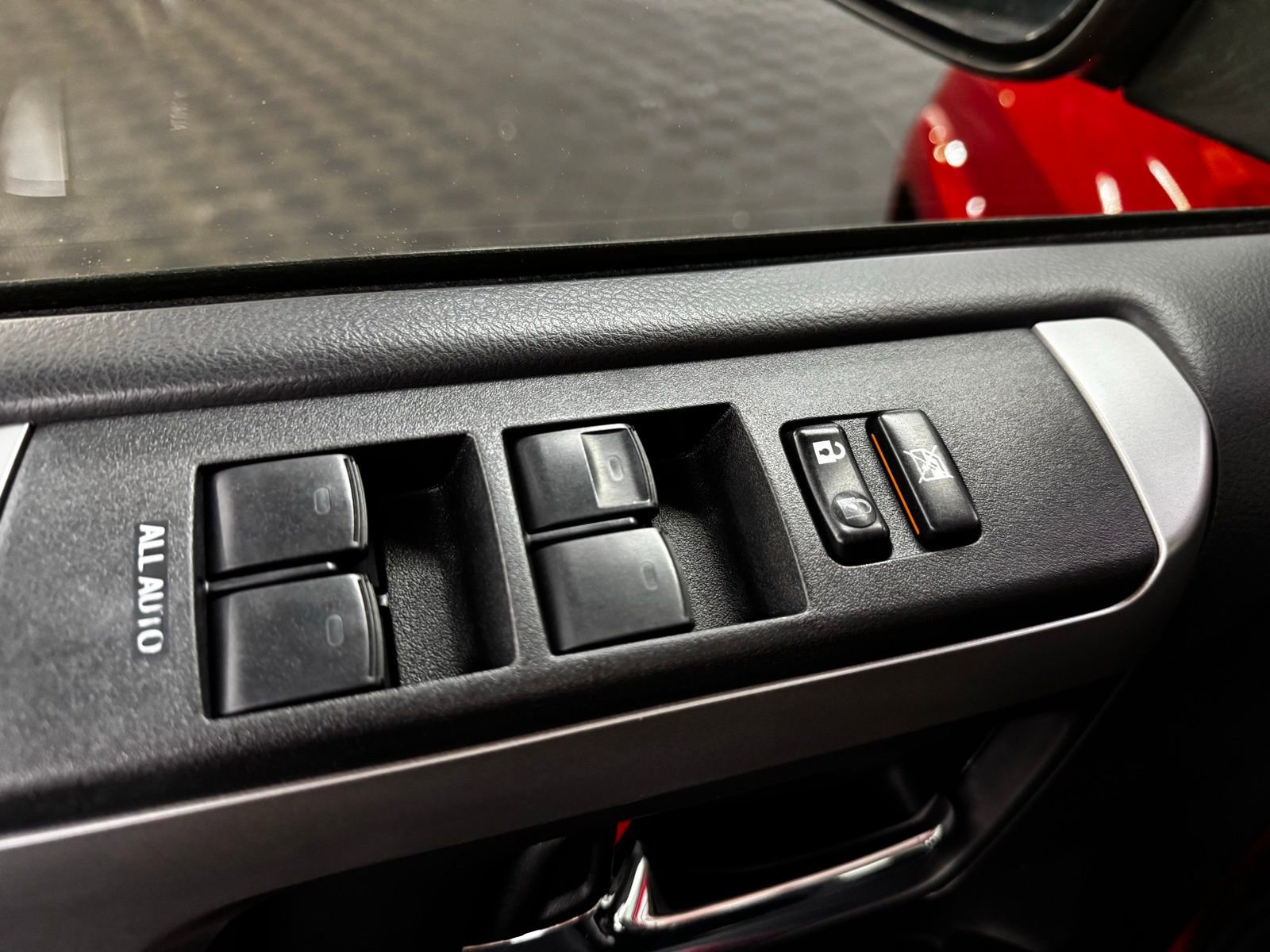 Used 2018 Toyota 4Runner SR5 image 23