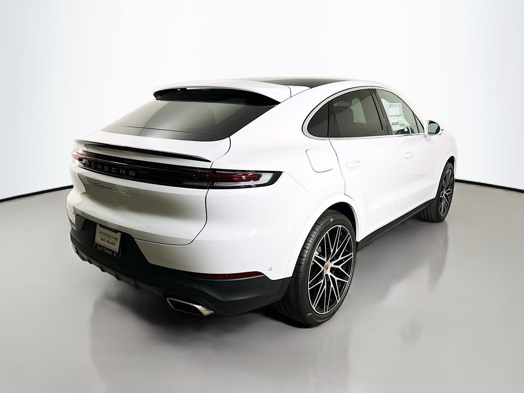 Used 2026 Porsche Cayenne Coupe image 9