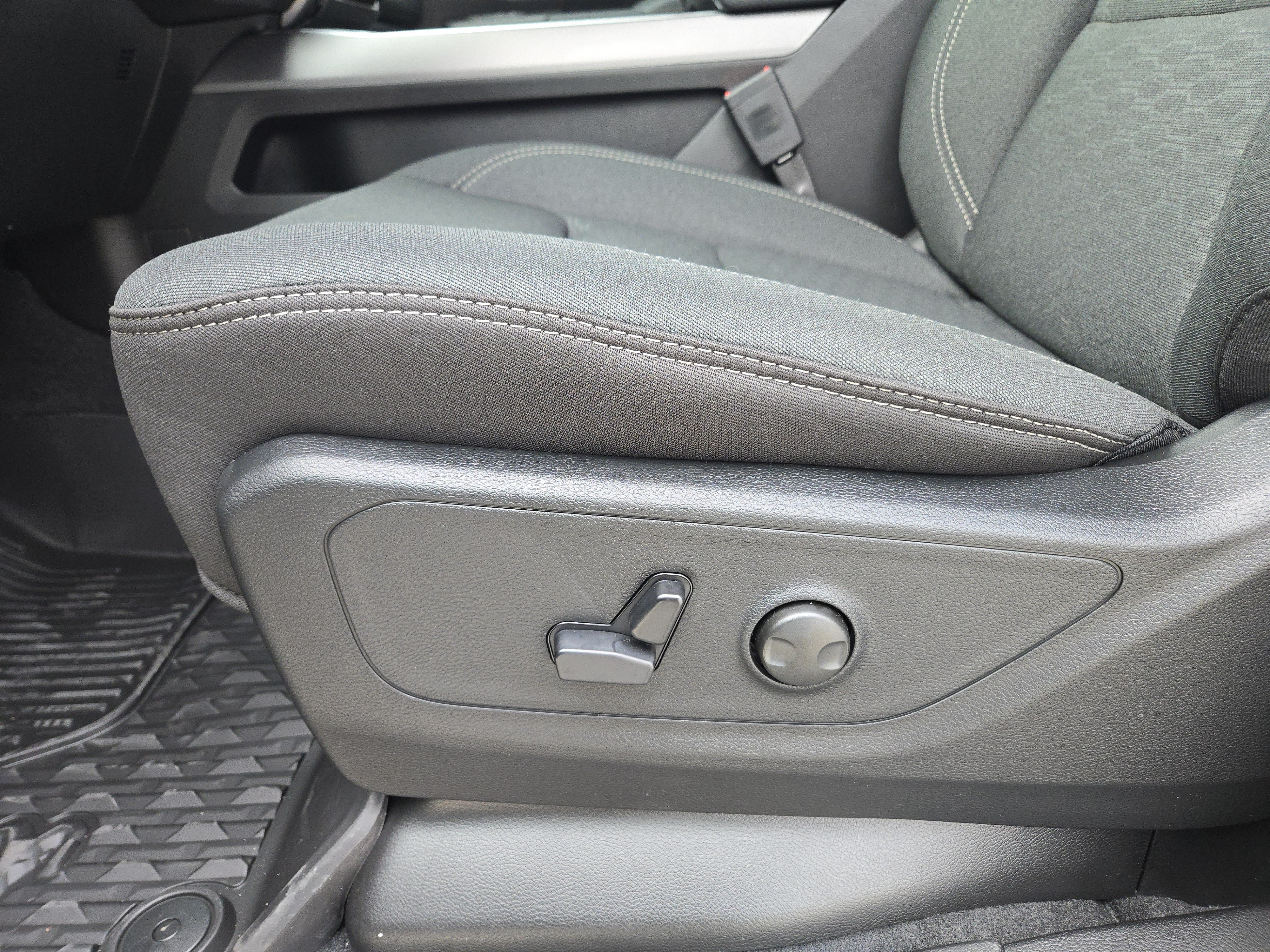 New 2026 RAM 1500 Lone Star AWD/4WD image 19